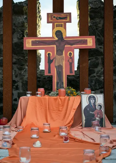 Taizé-Kreuz in Burgkapelle